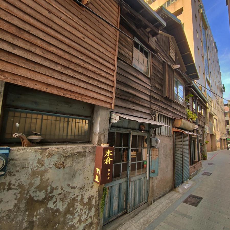 Jerry'S Mazehut Hostel ไถหนาน ภายนอก รูปภาพ
