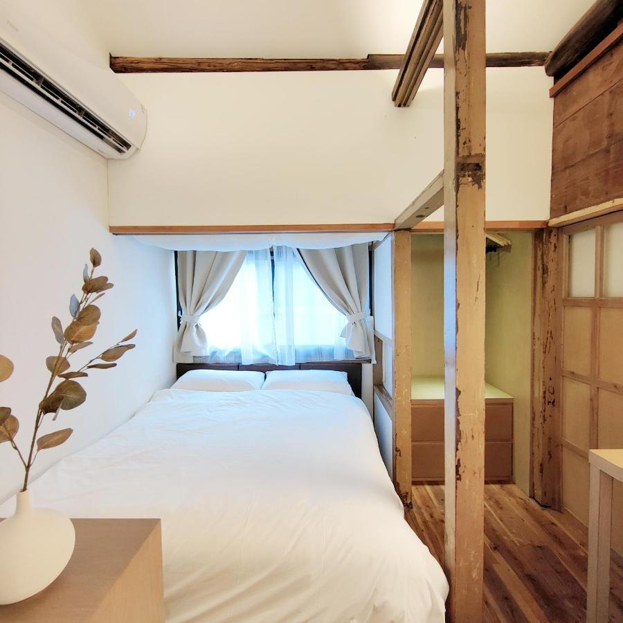 Jerry'S Mazehut Hostel ไถหนาน ภายนอก รูปภาพ