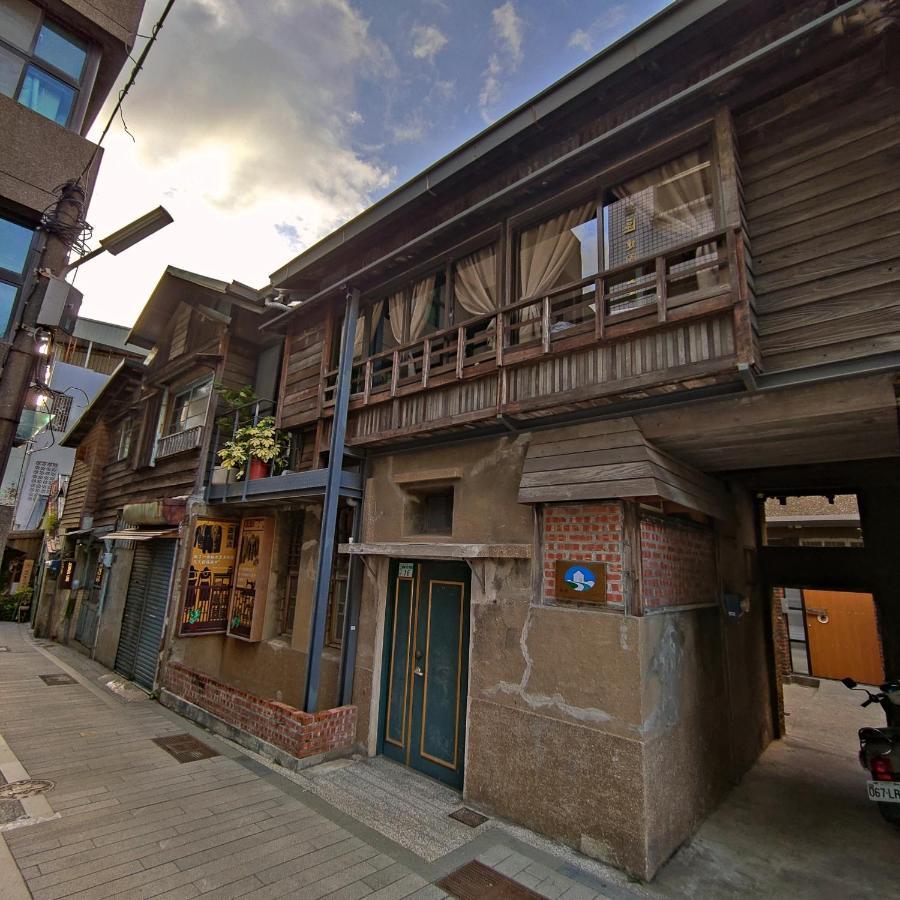 Jerry'S Mazehut Hostel ไถหนาน ภายนอก รูปภาพ