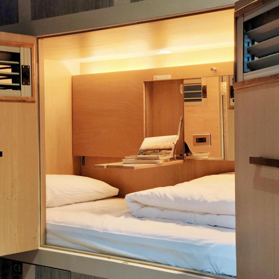 Jerry'S Mazehut Hostel ไถหนาน ภายนอก รูปภาพ